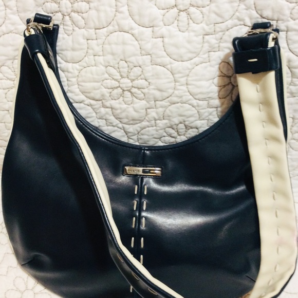 GUESS HOBO BAG navy blue - Picture 5 of 5
